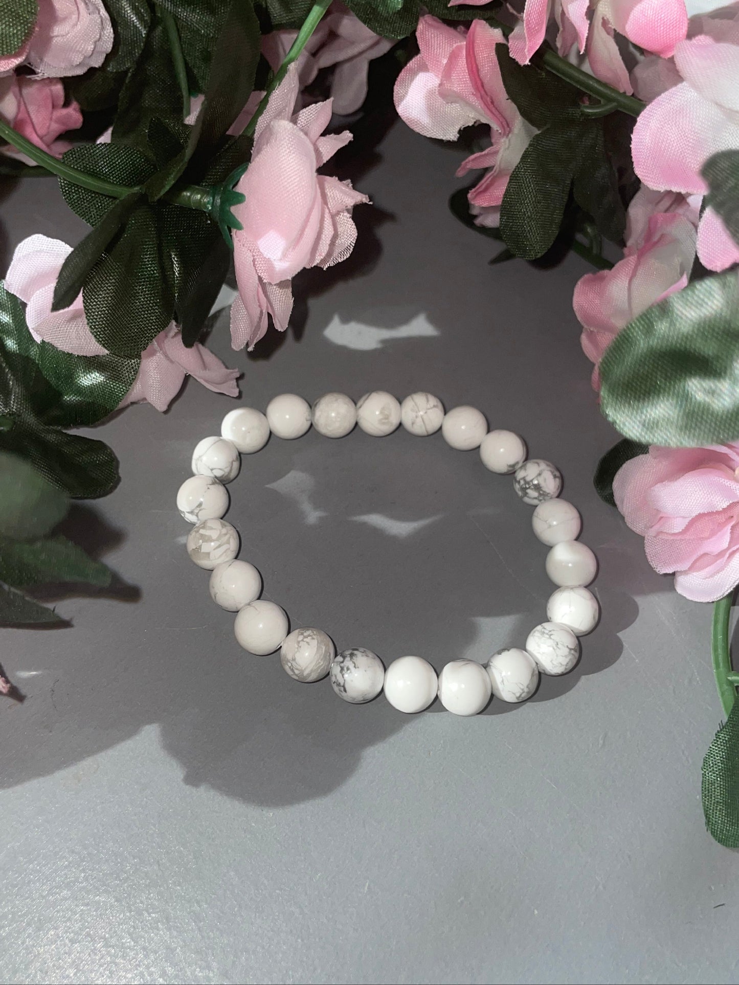 Howlite Bracelet 8mm