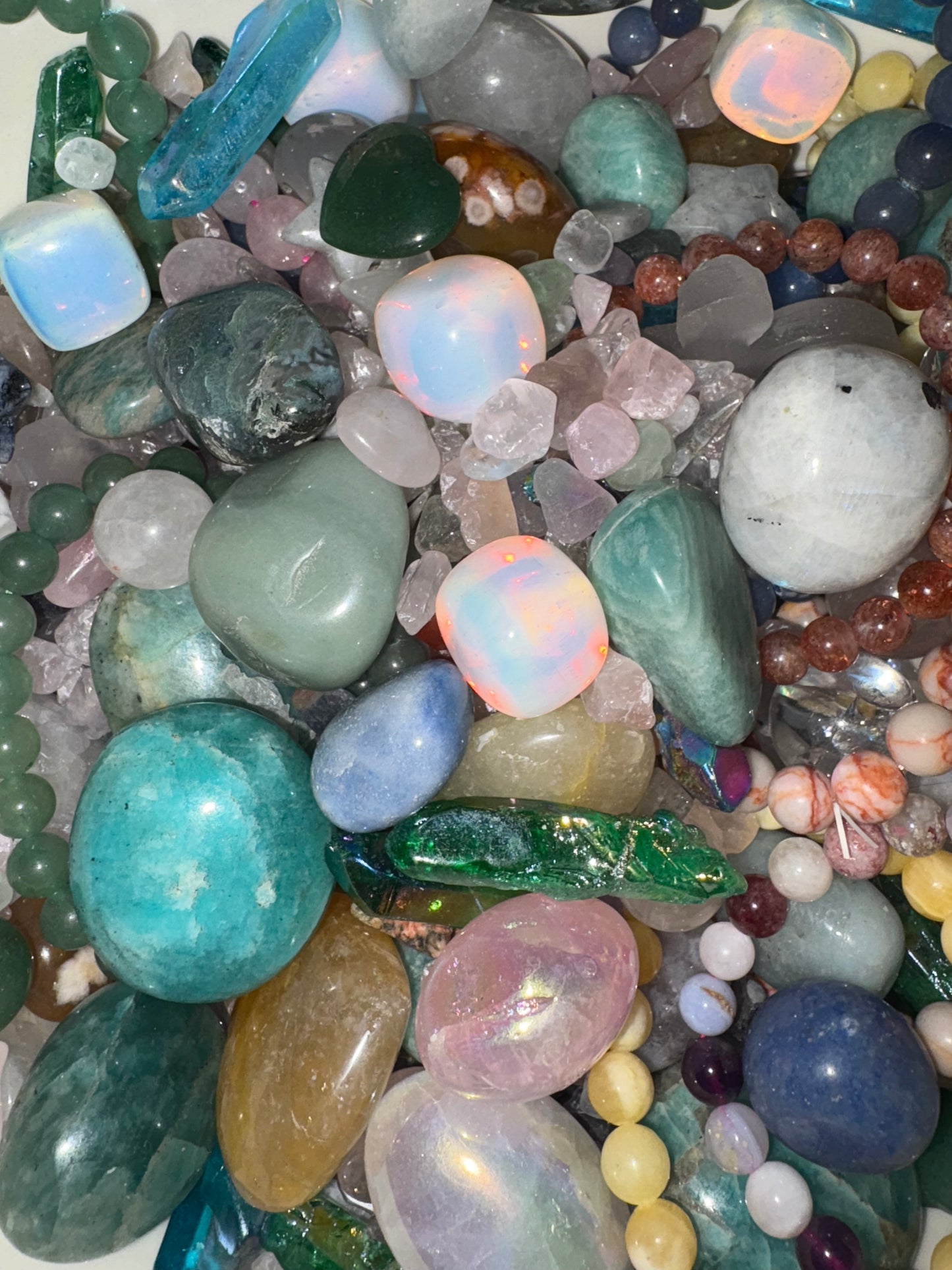The Healing Crystal Mix