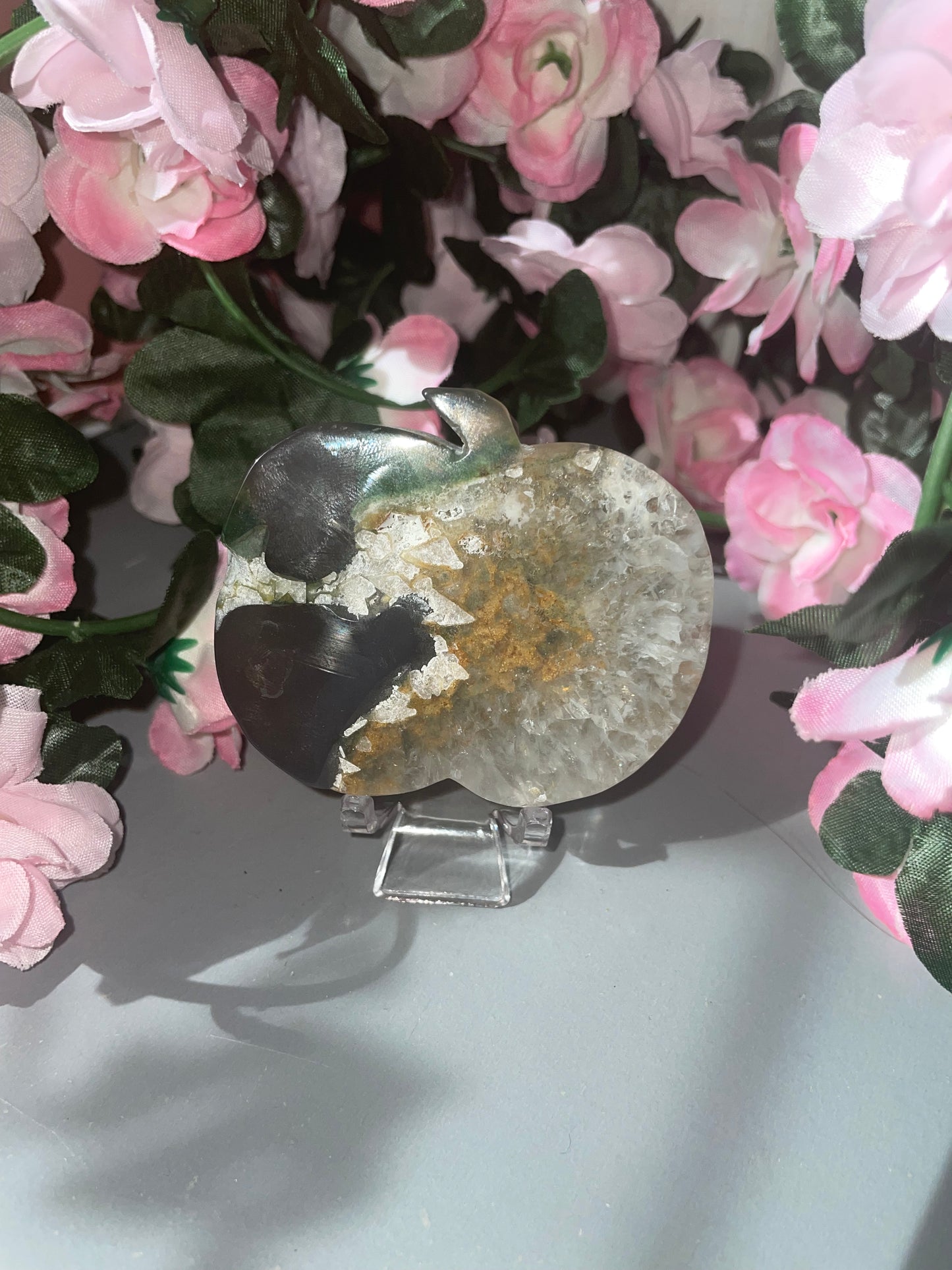 Stunning Agate Apple Carving with Natural Druzy