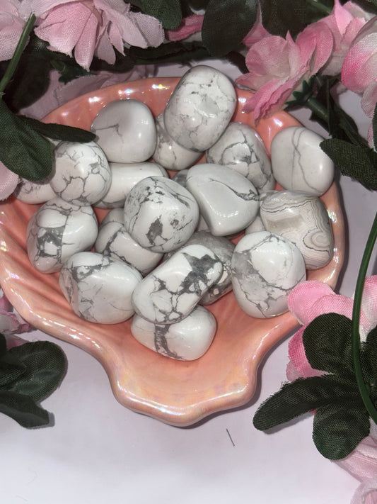 Howlite Tumble