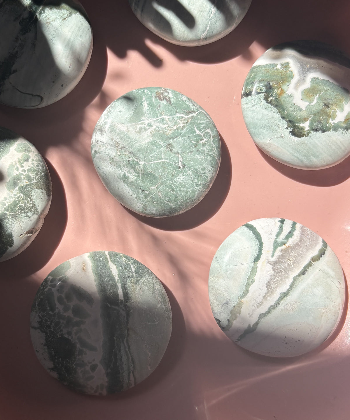 🌿 Large Green Sardonyx Flat Palm Stones 🌿