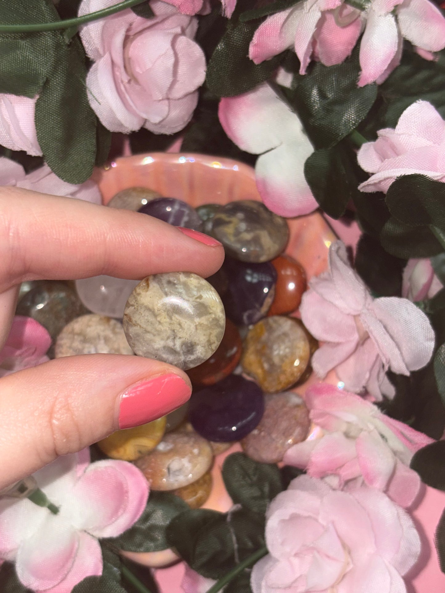 Agate Mini Palm Stone