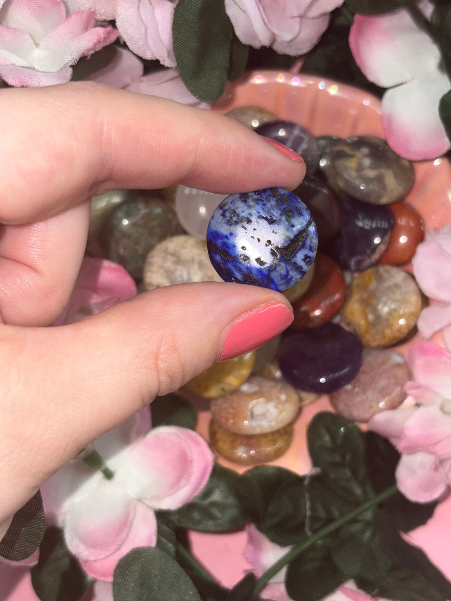 Mini Sodalite Palm Stone
